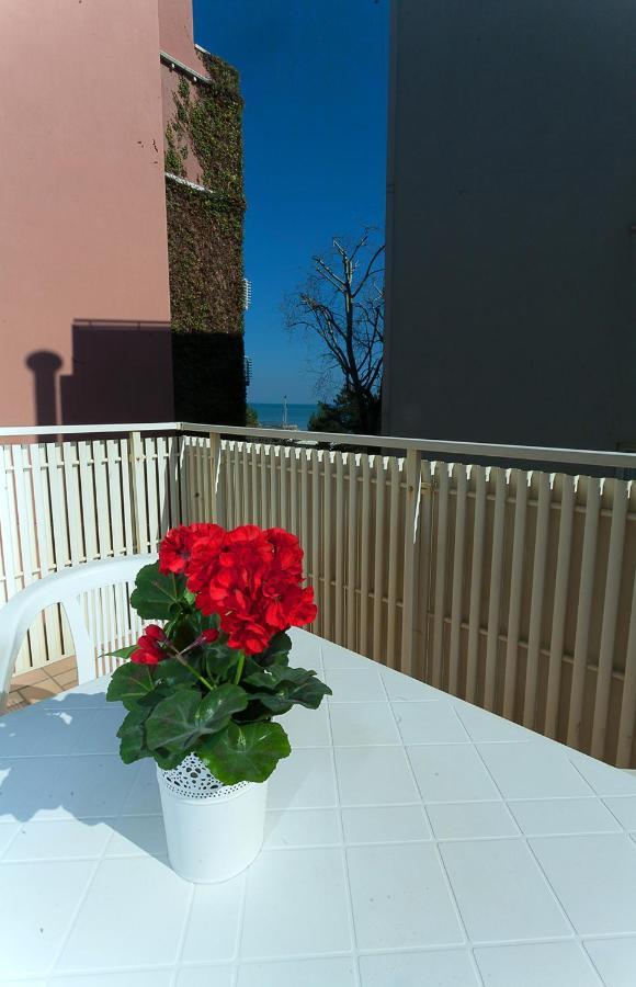 Hotel Amalfi & Dependance Lignano Sabbiadoro